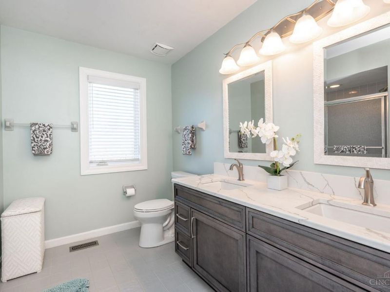 6643 Miami Trails Drive, Loveland, OH 45140 Photo 53