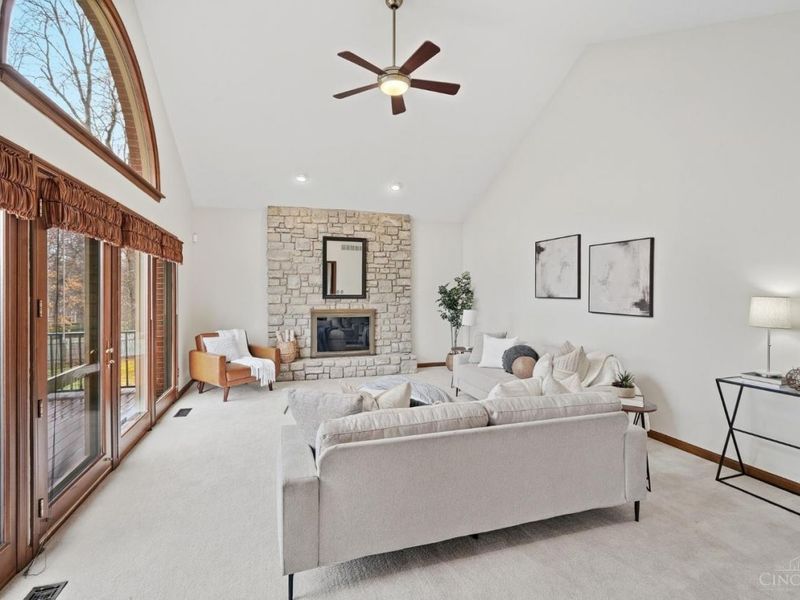 7512 Fawnmeadow Lane, Sharonville, OH 45241 Photo 10