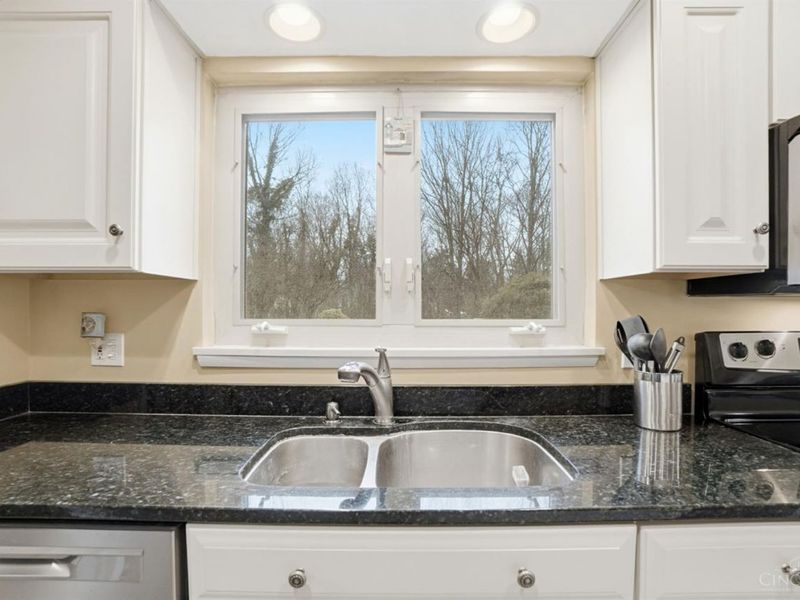 141 Wrenwood Lane, Terrace Park, OH 45174 Photo 13