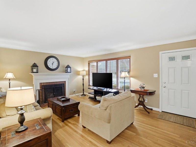 141 Wrenwood Lane, Terrace Park, OH 45174 Photo 4