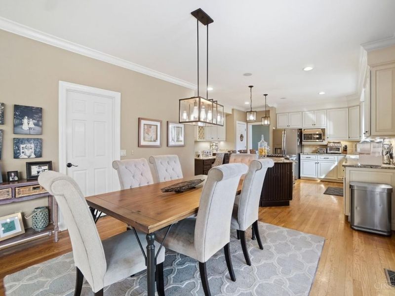 6716 Treeridge Drive, Anderson Twp, OH 45244 Photo 12