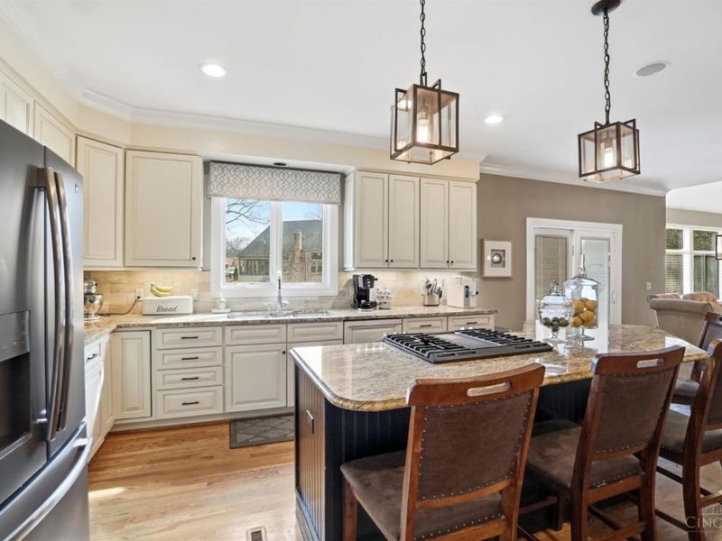 6716 Treeridge Drive, Anderson Twp, OH 45244 Photo 7