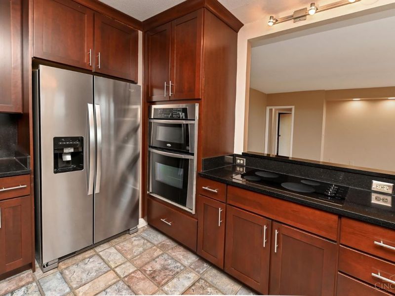 2444 Madison Road, Unit 1409, Cincinnati, OH 45208 Photo 15