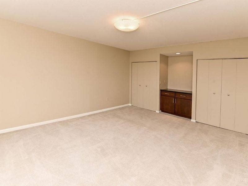2444 Madison Road, Unit 1409, Cincinnati, OH 45208 Photo 17