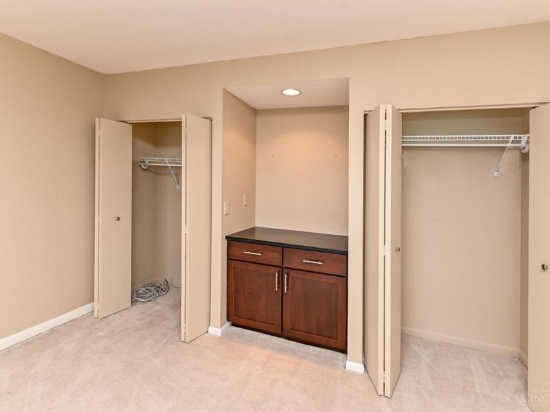 2444 Madison Road, Unit 1409, Cincinnati, OH 45208 Photo 19