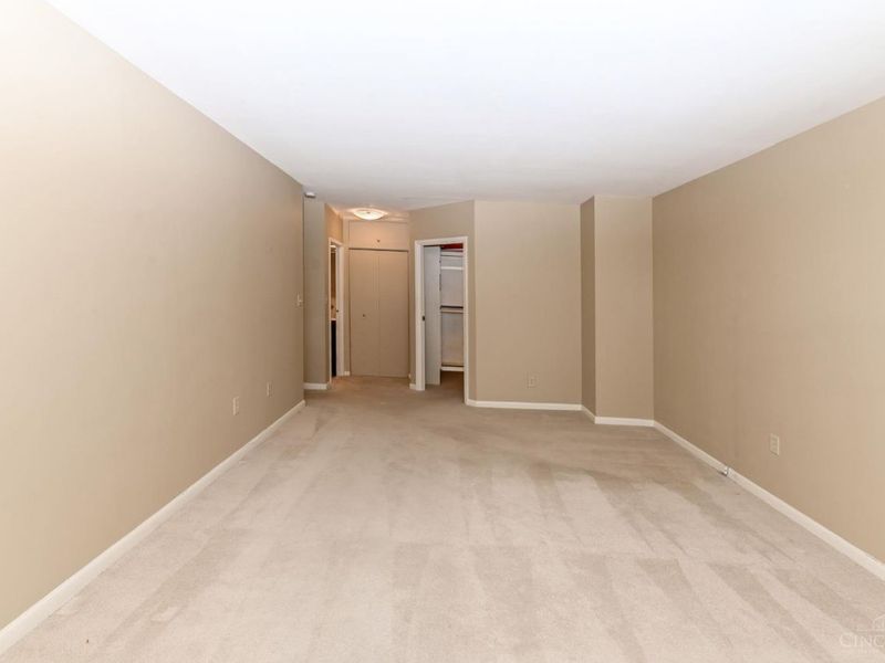 2444 Madison Road, Unit 1409, Cincinnati, OH 45208 Photo 23