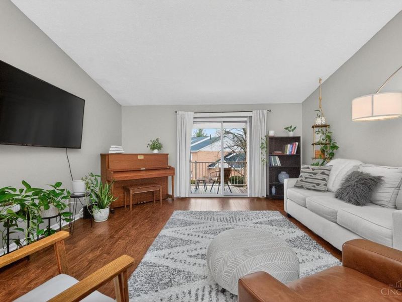 3211 Heritage Square Dr, Unit 12, Colerain Township, OH 45251 Photo 9