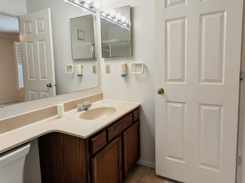 5164 Londonderry Drive, Sharonville, OH 45241 Photo 19