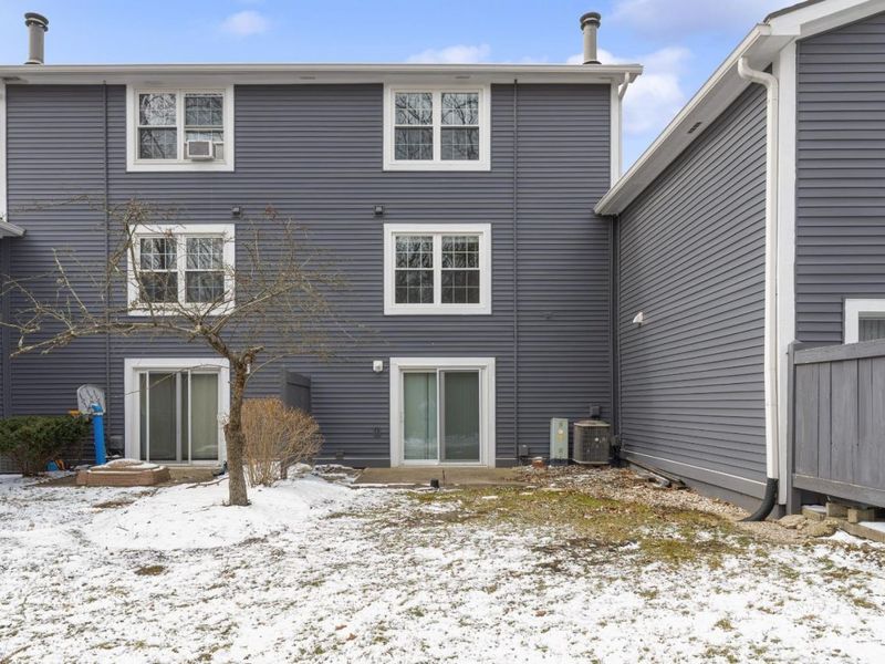 8158 Clove Hitch Court, Maineville, OH 45036 Photo 2