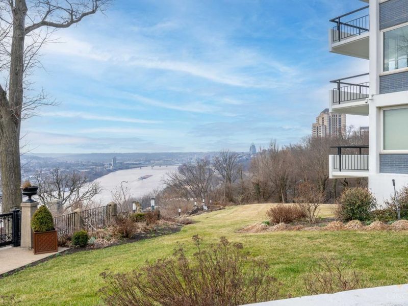 2401 Ingleside Avenue, Unit 4A, Cincinnati, OH 45206 Photo 45