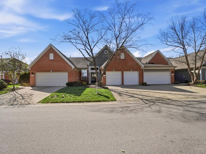 7119 White Oak Court, Mason, OH 45040 Photo 3