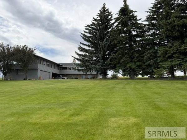 1251 W Hwy 39, BLACKFOOT, ID 83221