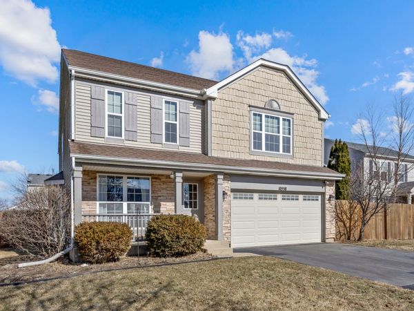 10558 Yellowstone Drive , Huntley, IL 60142