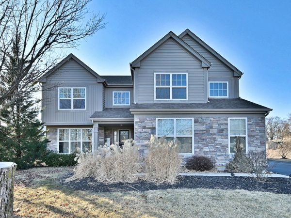 579 Homestead Court, Aurora, IL 60506