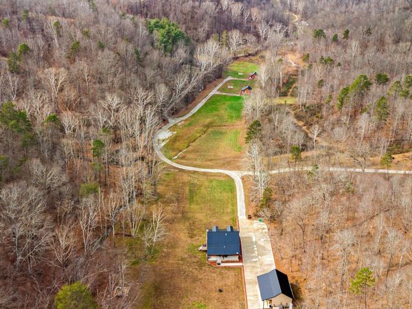 325 Sinking Rd., Argillite, KY 41121