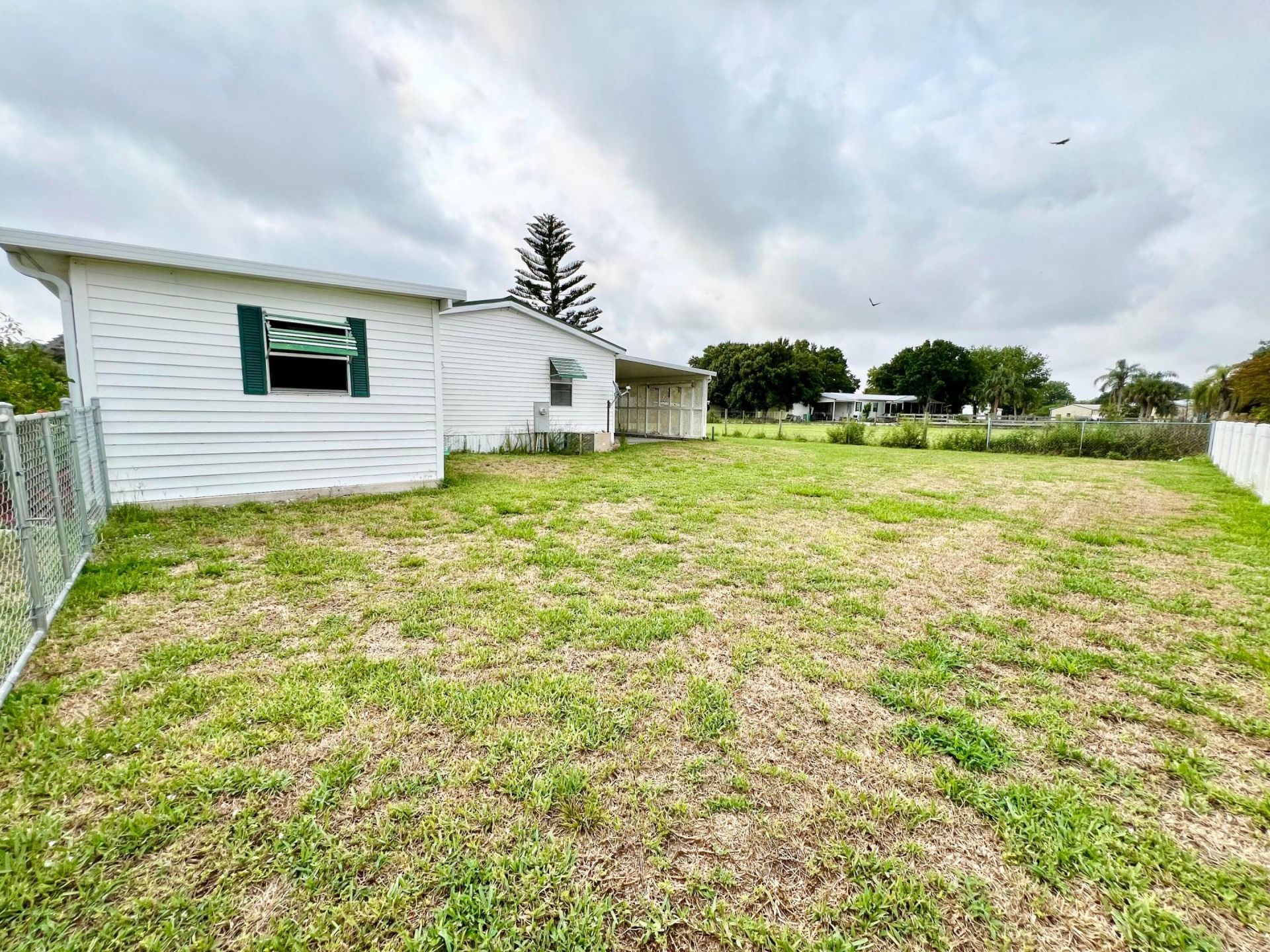 1303 Jordan Loop, Okeechobee, FL 34974 Photo