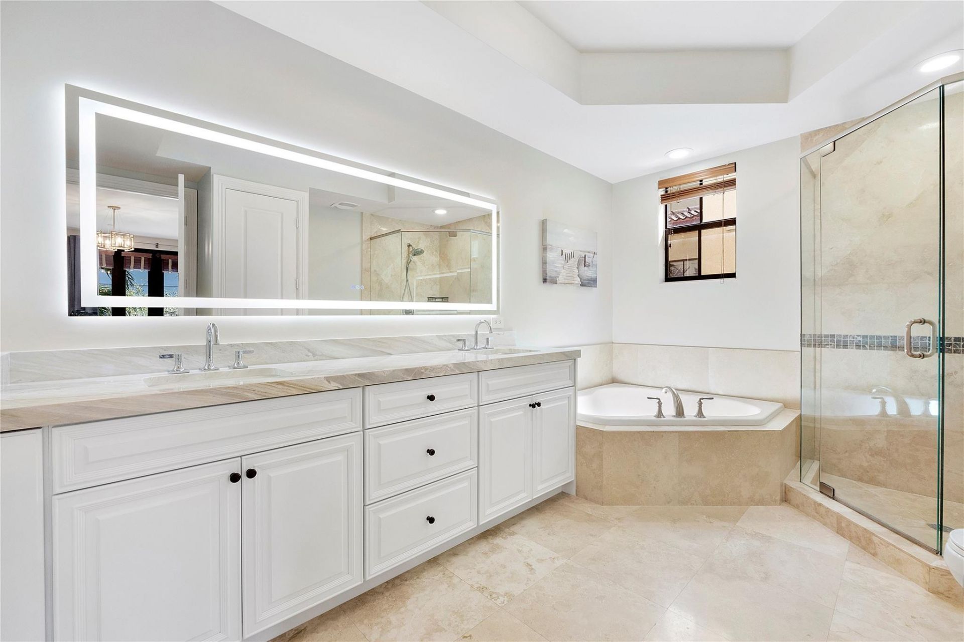 430 NE 7th Avenue, Unit 430, Fort Lauderdale, FL 33301 Photo