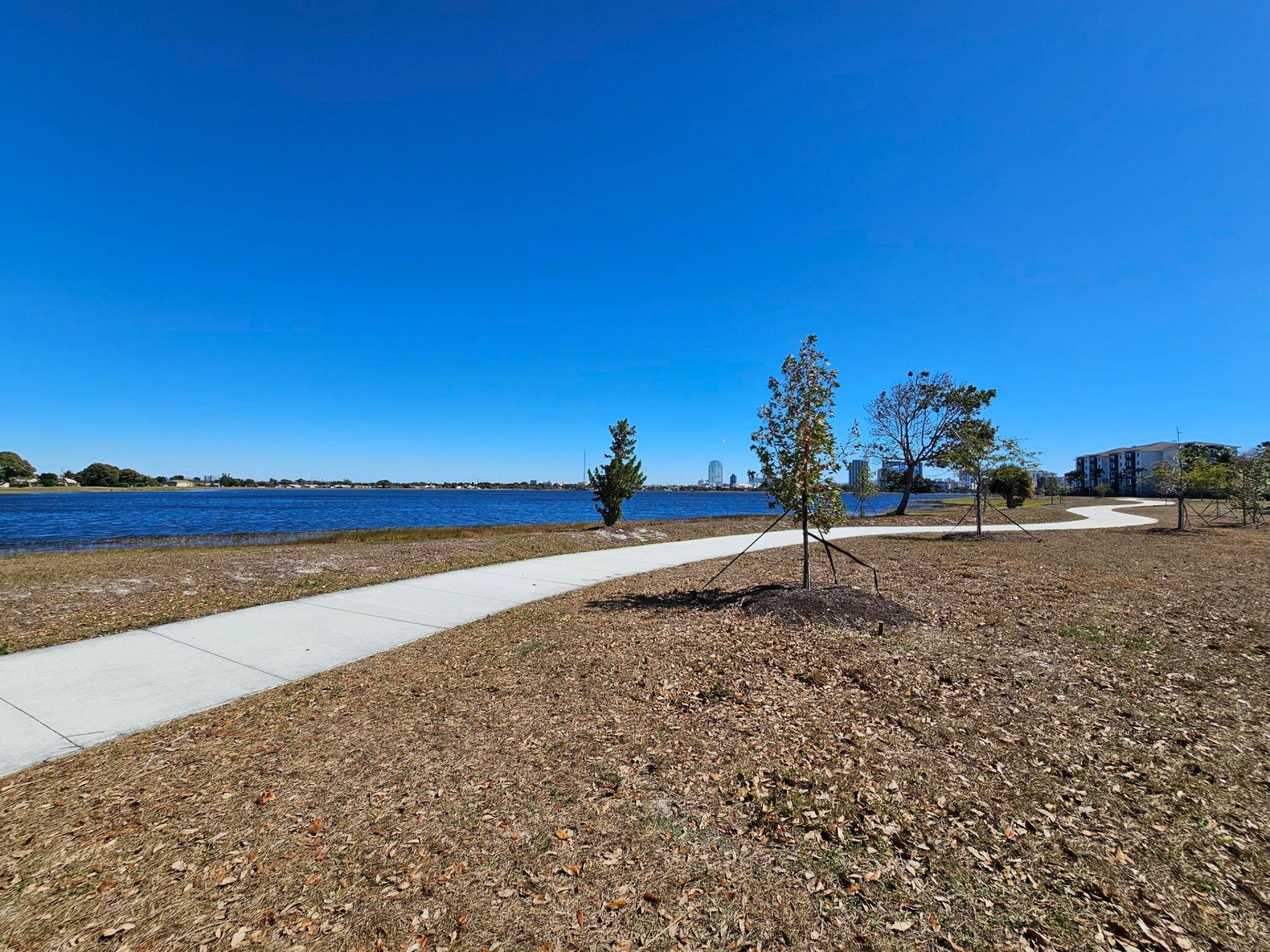 470 Executive Center Drive, Unit 2g, West Palm Beach, FL 33401 Photo