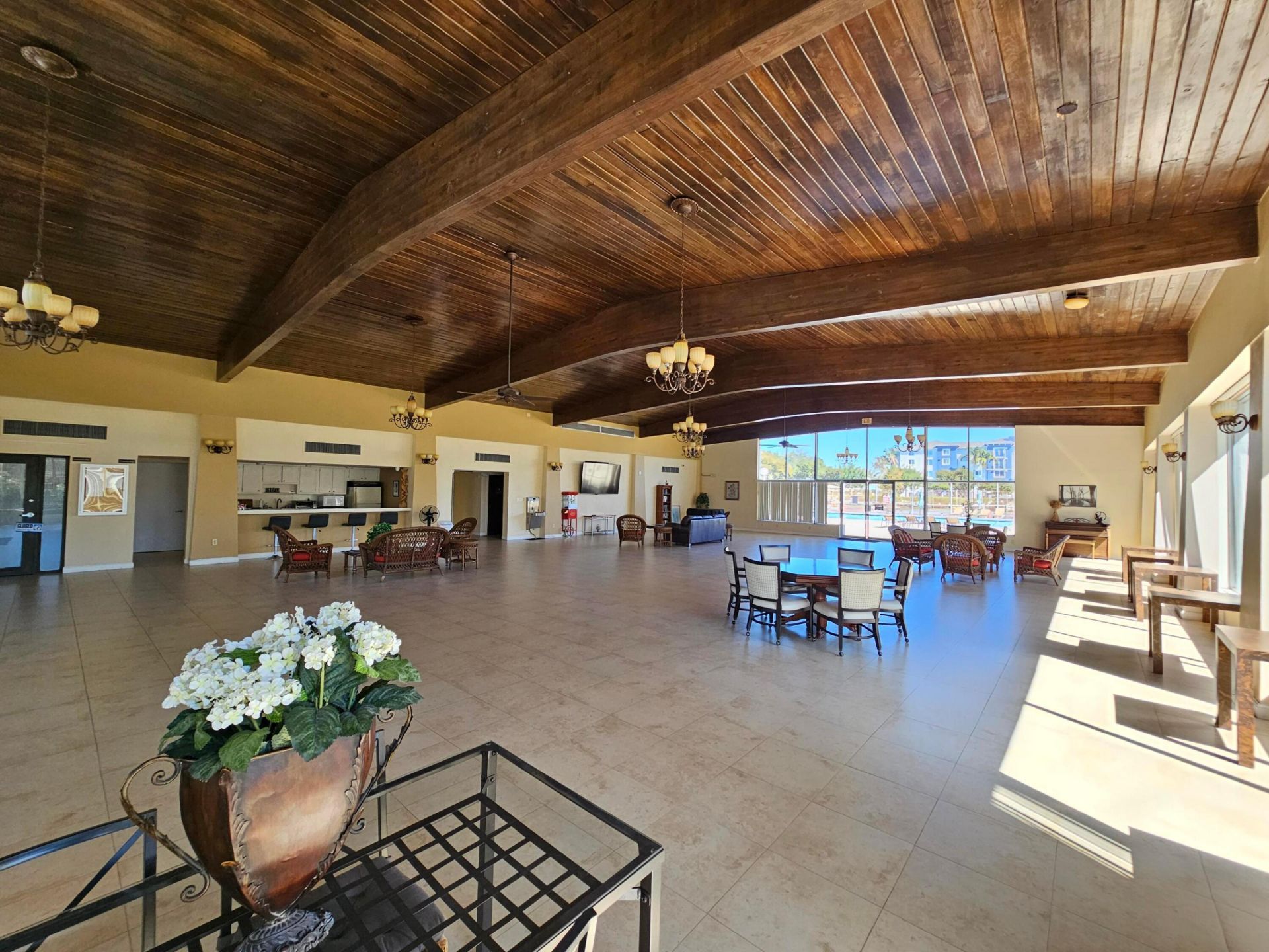 470 Executive Center Drive, Unit 2g, West Palm Beach, FL 33401 Photo