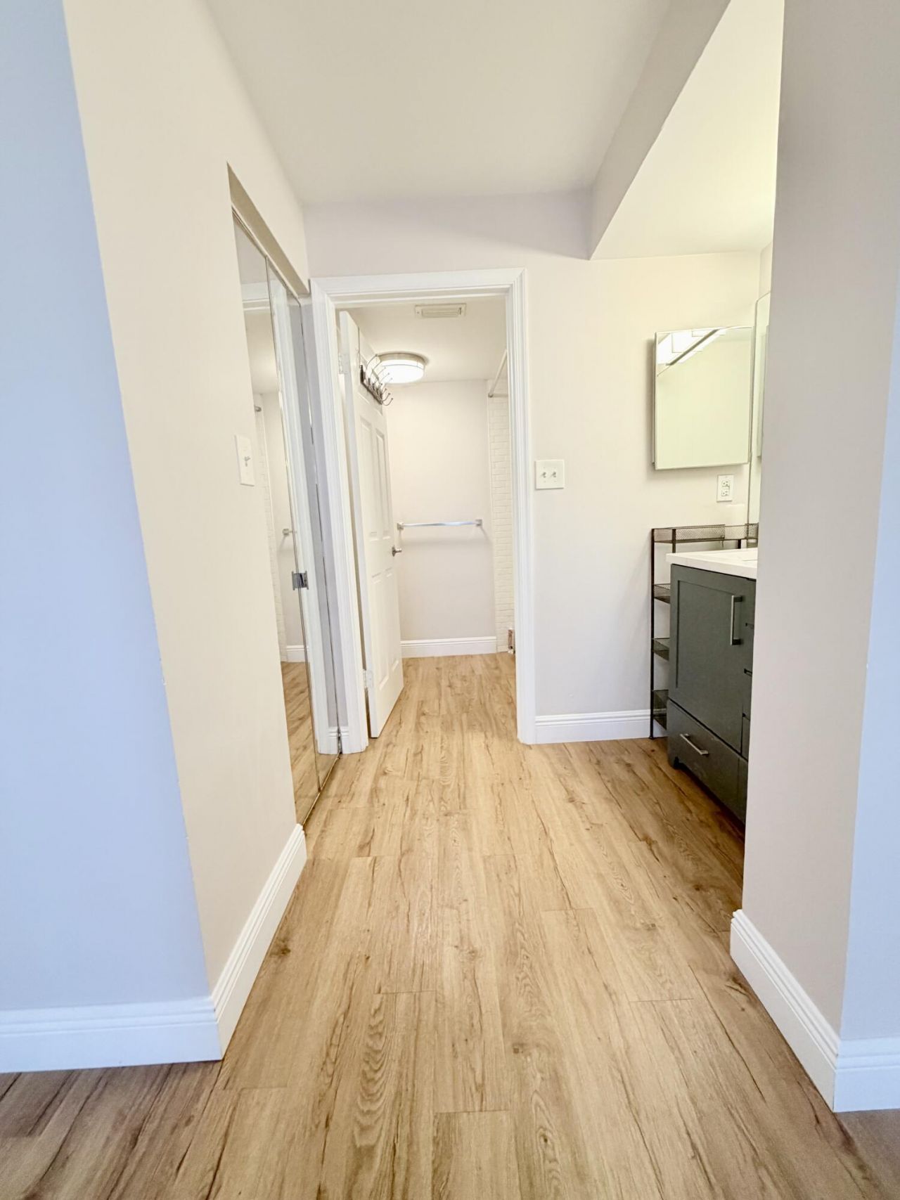 13206 Glenmoor Drive, Unit 13206, West Palm Beach, FL 33409 Photo