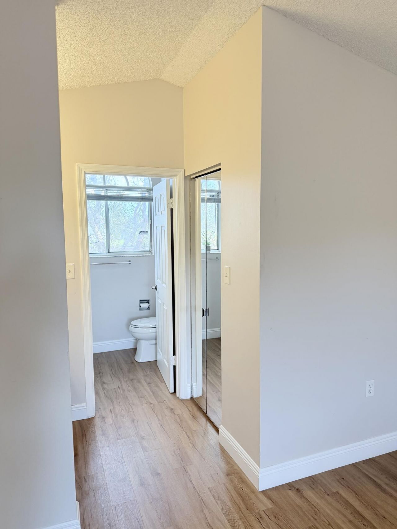 13206 Glenmoor Drive, Unit 13206, West Palm Beach, FL 33409 Photo