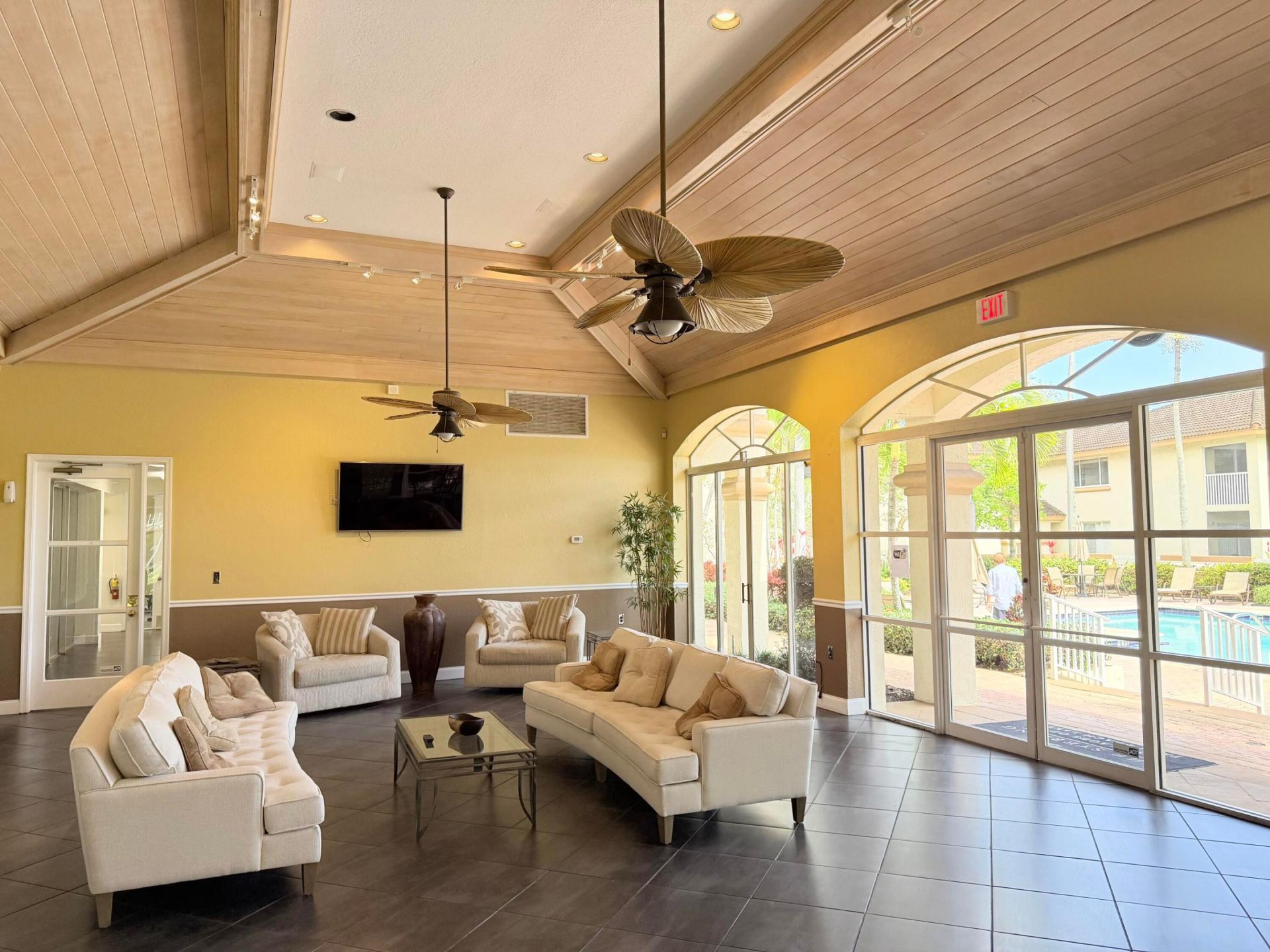 13206 Glenmoor Drive, Unit 13206, West Palm Beach, FL 33409 Photo