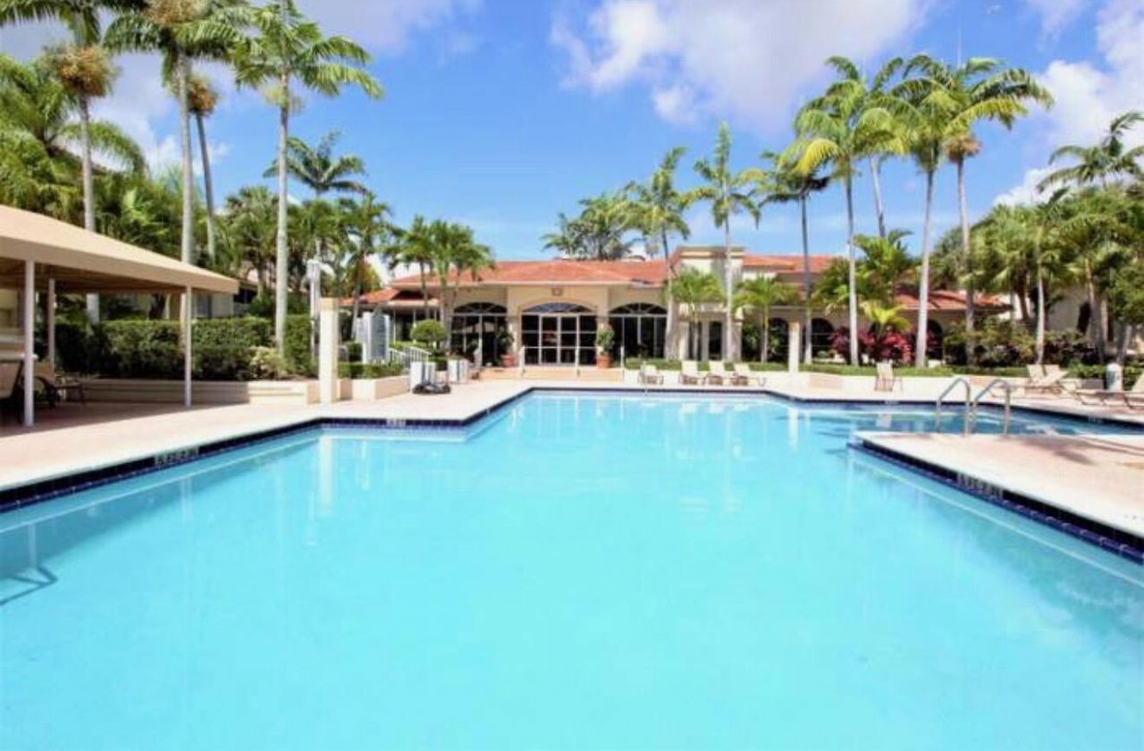 13206 Glenmoor Drive, Unit 13206, West Palm Beach, FL 33409 Photo