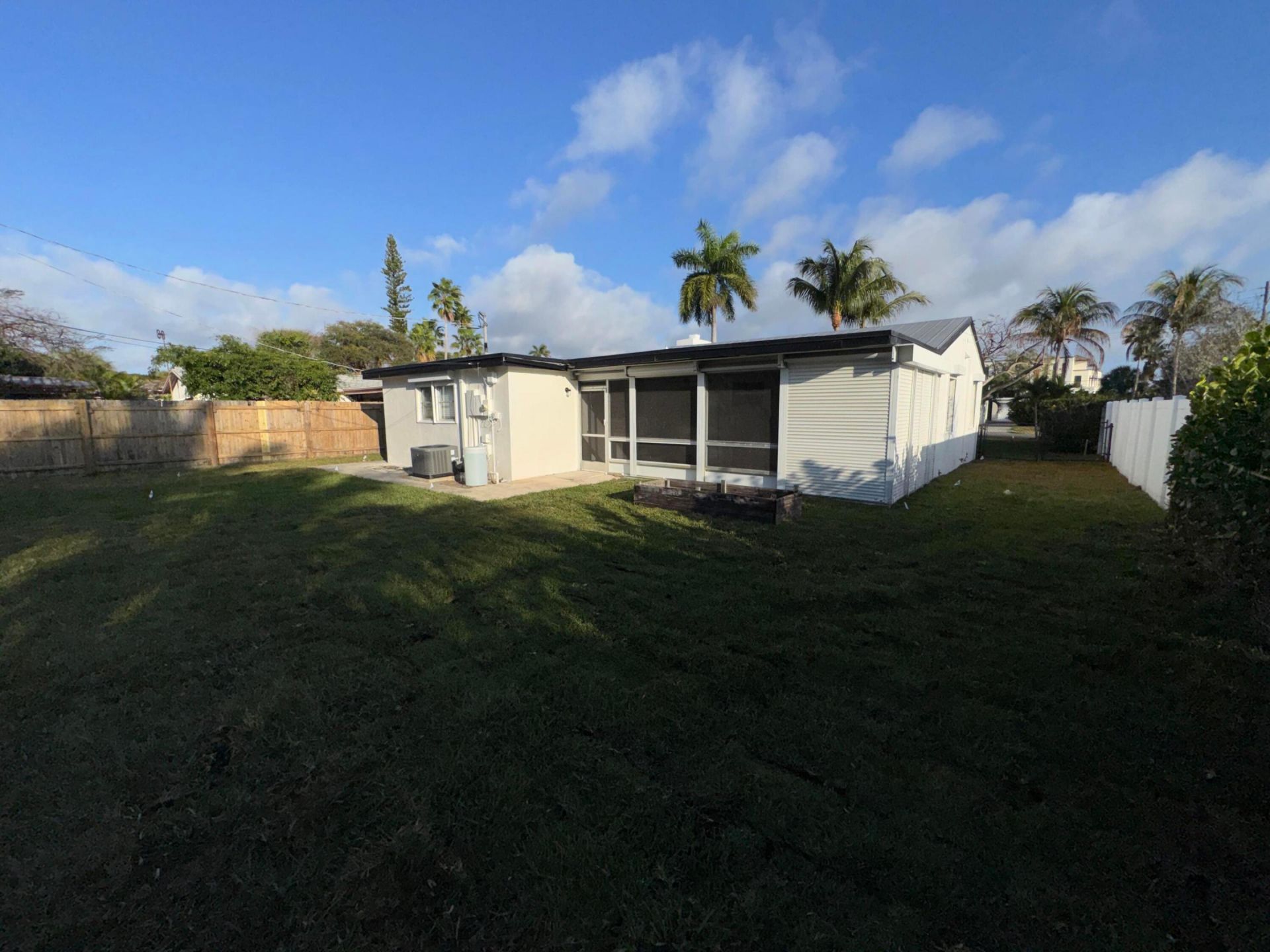 116 SE 3rd Avenue, Boynton Beach, FL 33435 Photo