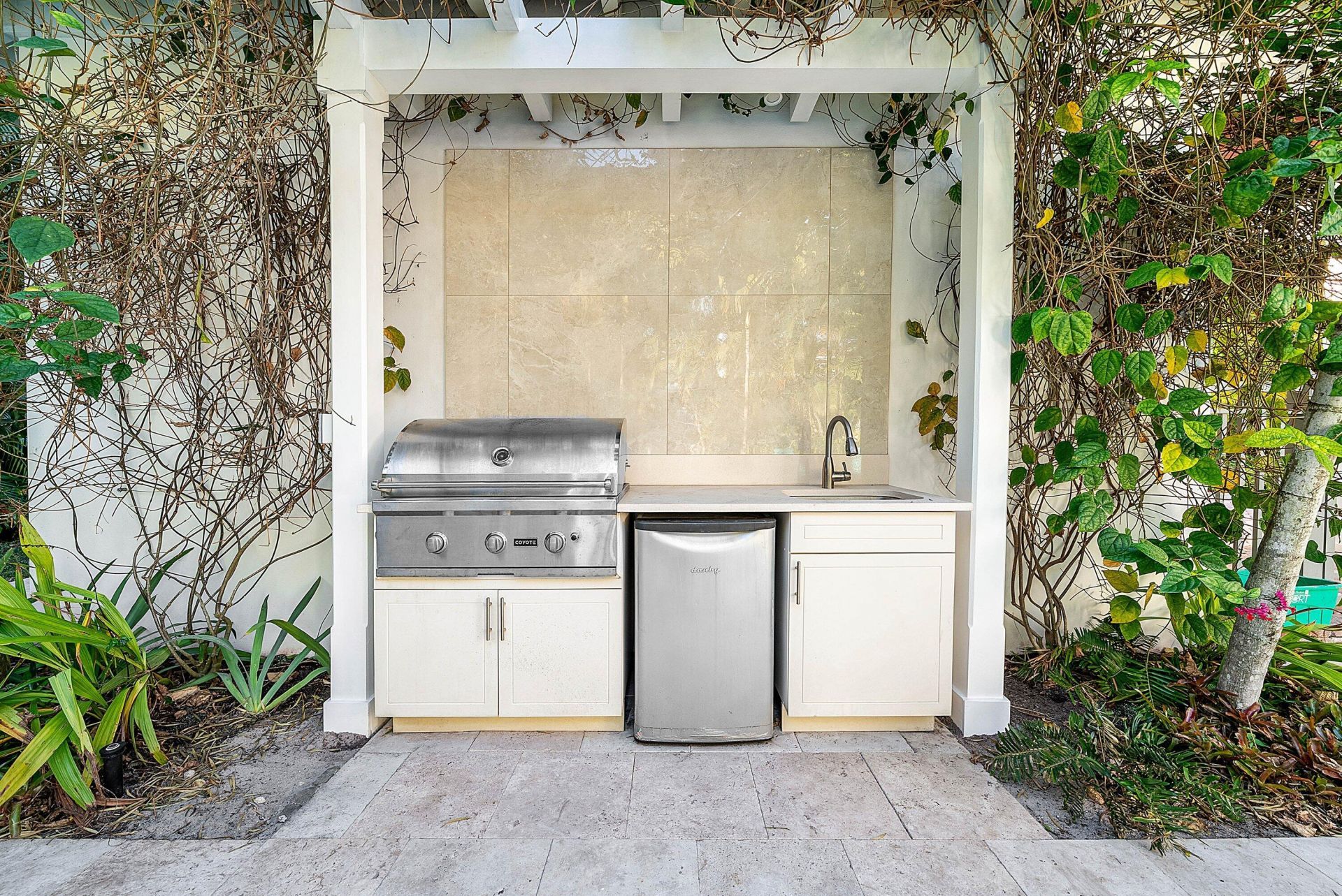 120 Grove Way, Delray Beach, FL 33444 Photo