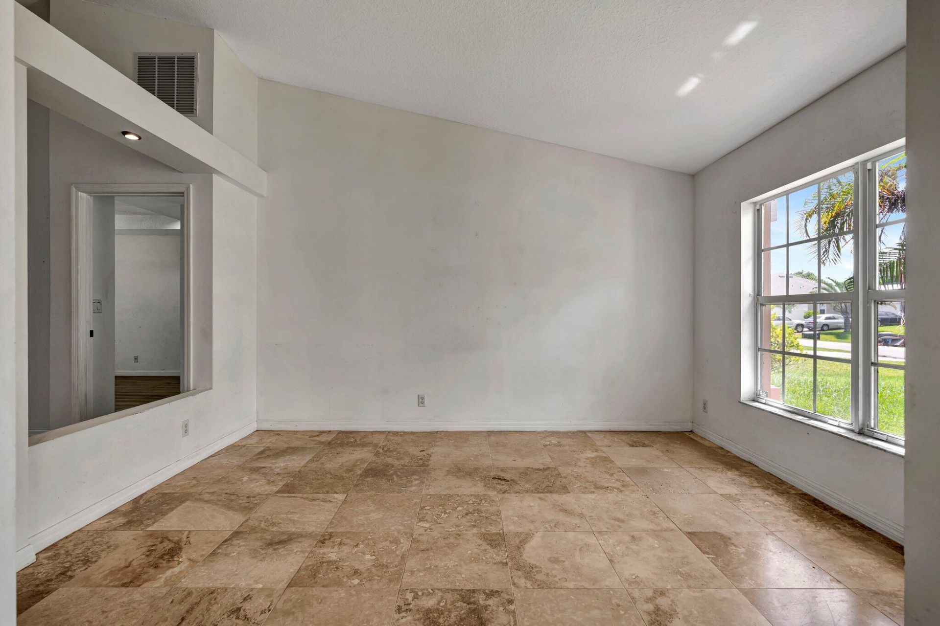 997 SW Eureka Avenue, Port Saint Lucie, FL 34953 Photo