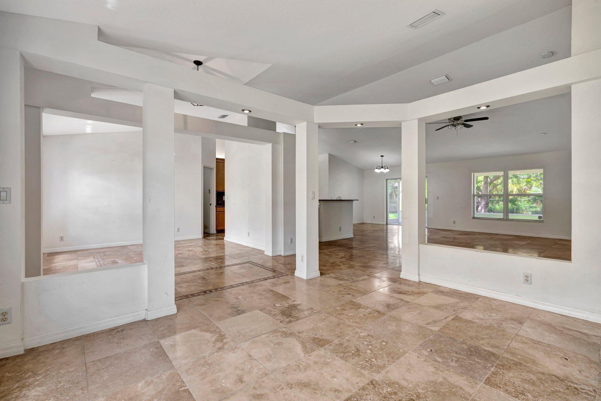 997 SW Eureka Avenue, Port Saint Lucie, FL 34953 Photo