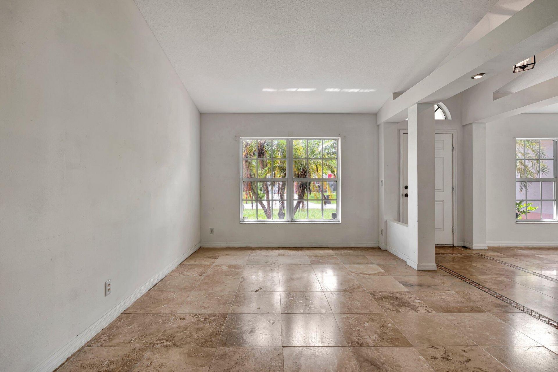 997 SW Eureka Avenue, Port Saint Lucie, FL 34953 Photo