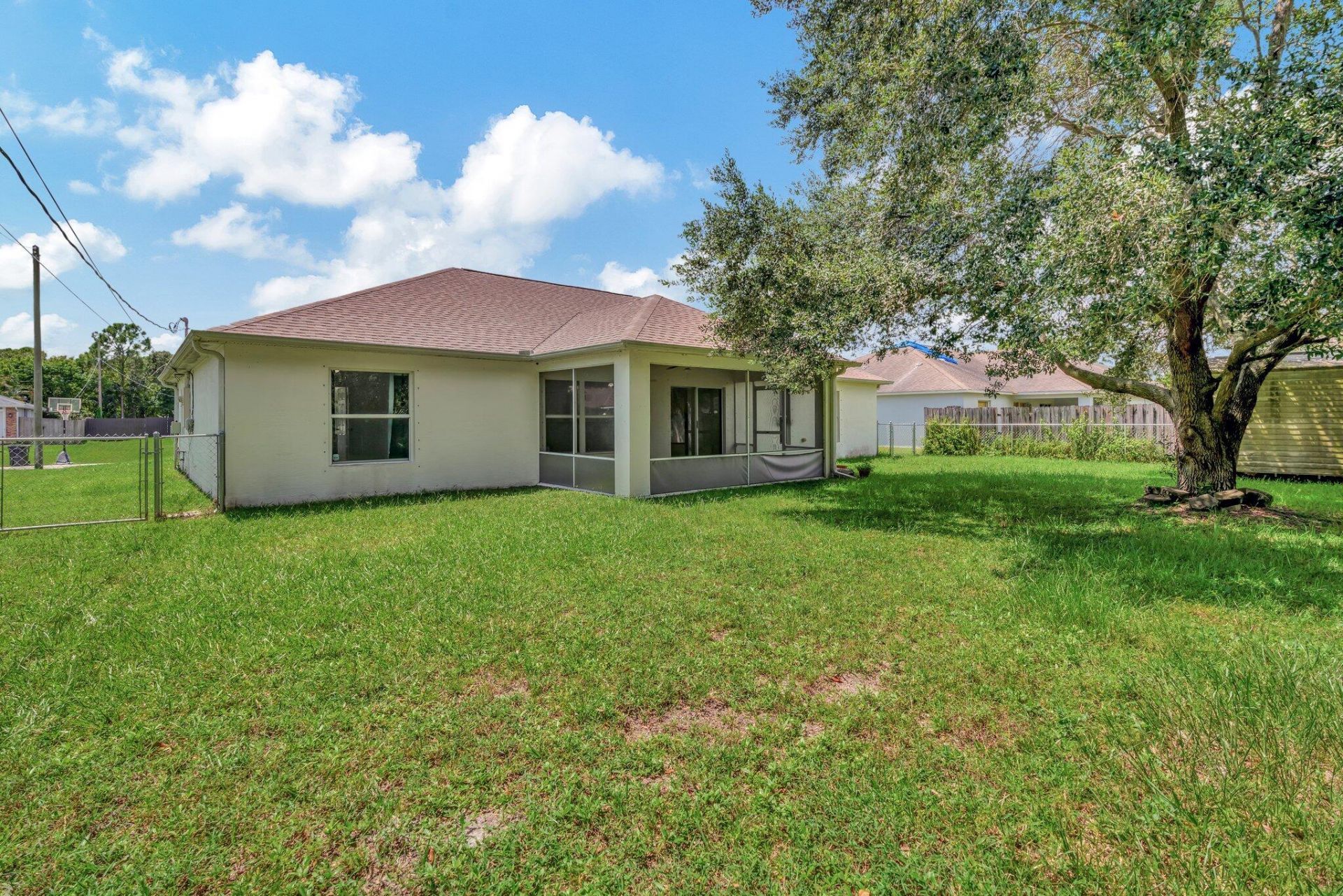997 SW Eureka Avenue, Port Saint Lucie, FL 34953 Photo
