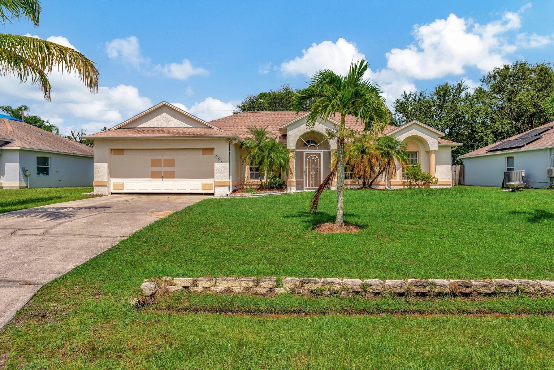 997 SW Eureka Avenue, Port Saint Lucie, FL 34953 Photo