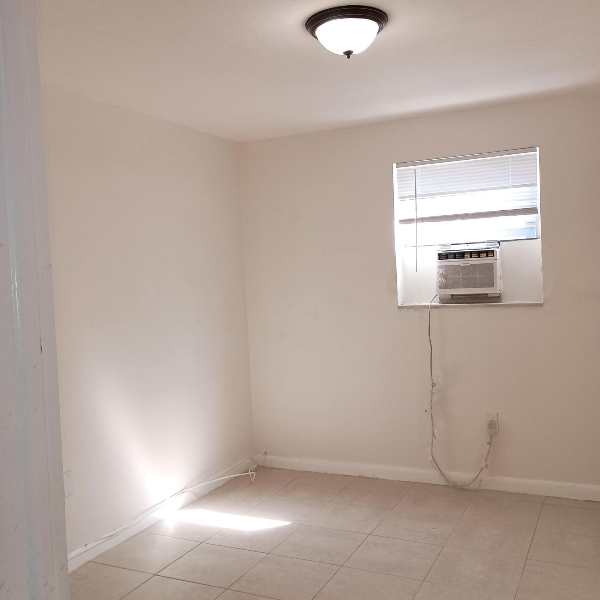 126 Cleveland Street, Unit 3, Lake Worth Beach, FL 33461 Photo