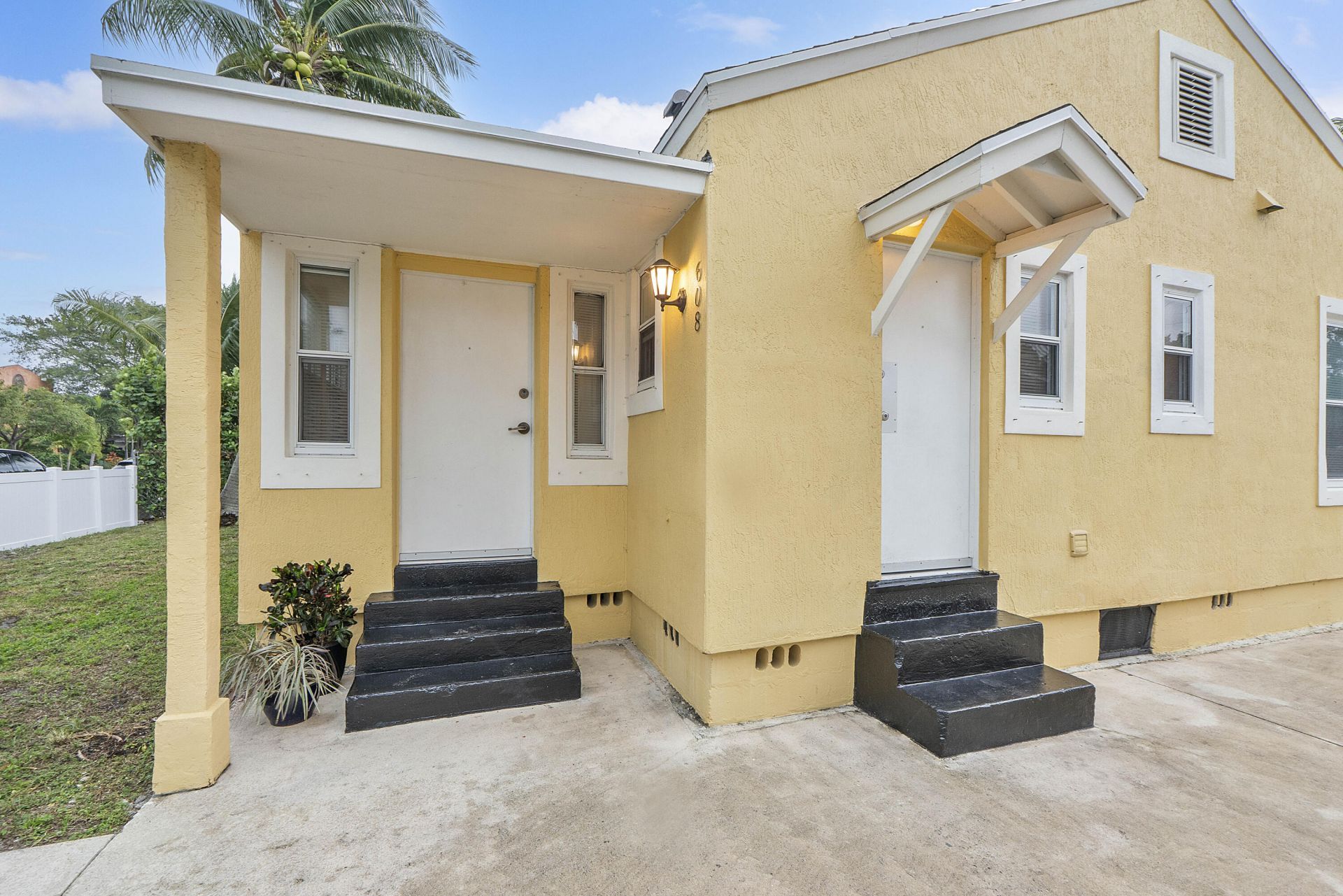 608 El Vedado, West Palm Beach, FL 33405 Photo