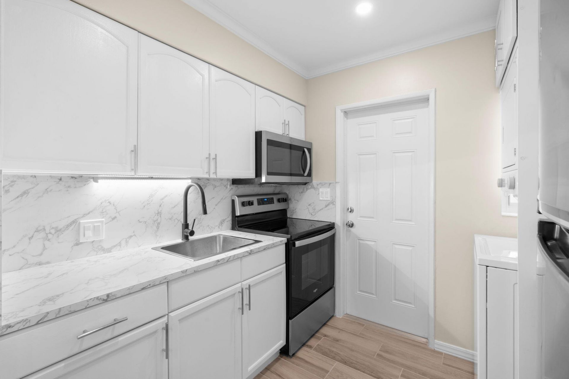 1541 NE 15th Avenue, Unit 1541, Fort Lauderdale, FL 33304 Photo