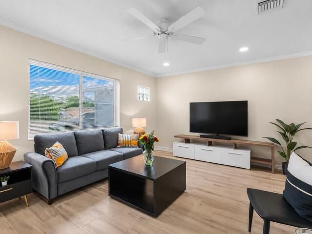 1541 NE 15th Avenue, Unit 1541, Fort Lauderdale, FL 33304 Photo