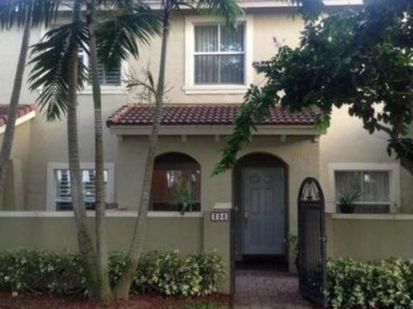 398 Lake Monterey Circle, Boynton Beach, FL 33426