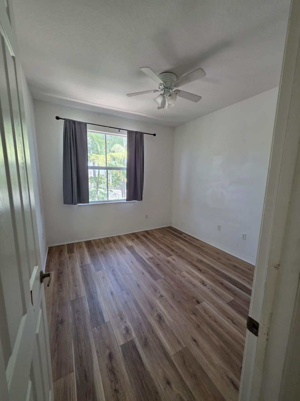 398 Lake Monterey Circle, Boynton Beach, FL 33426 Photo