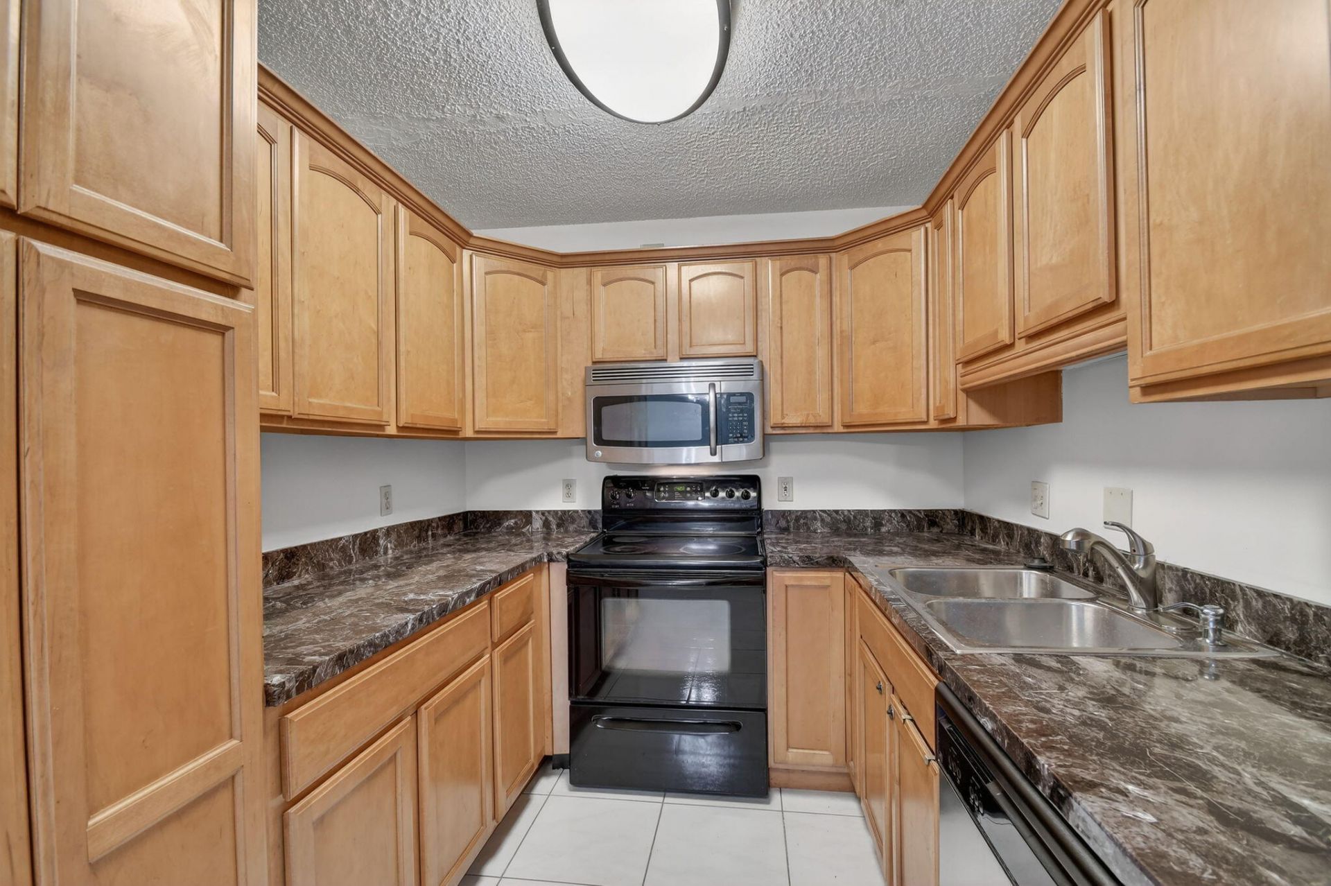1013 Green Pine Boulevard, Unit G1, West Palm Beach, FL 33409 Photo
