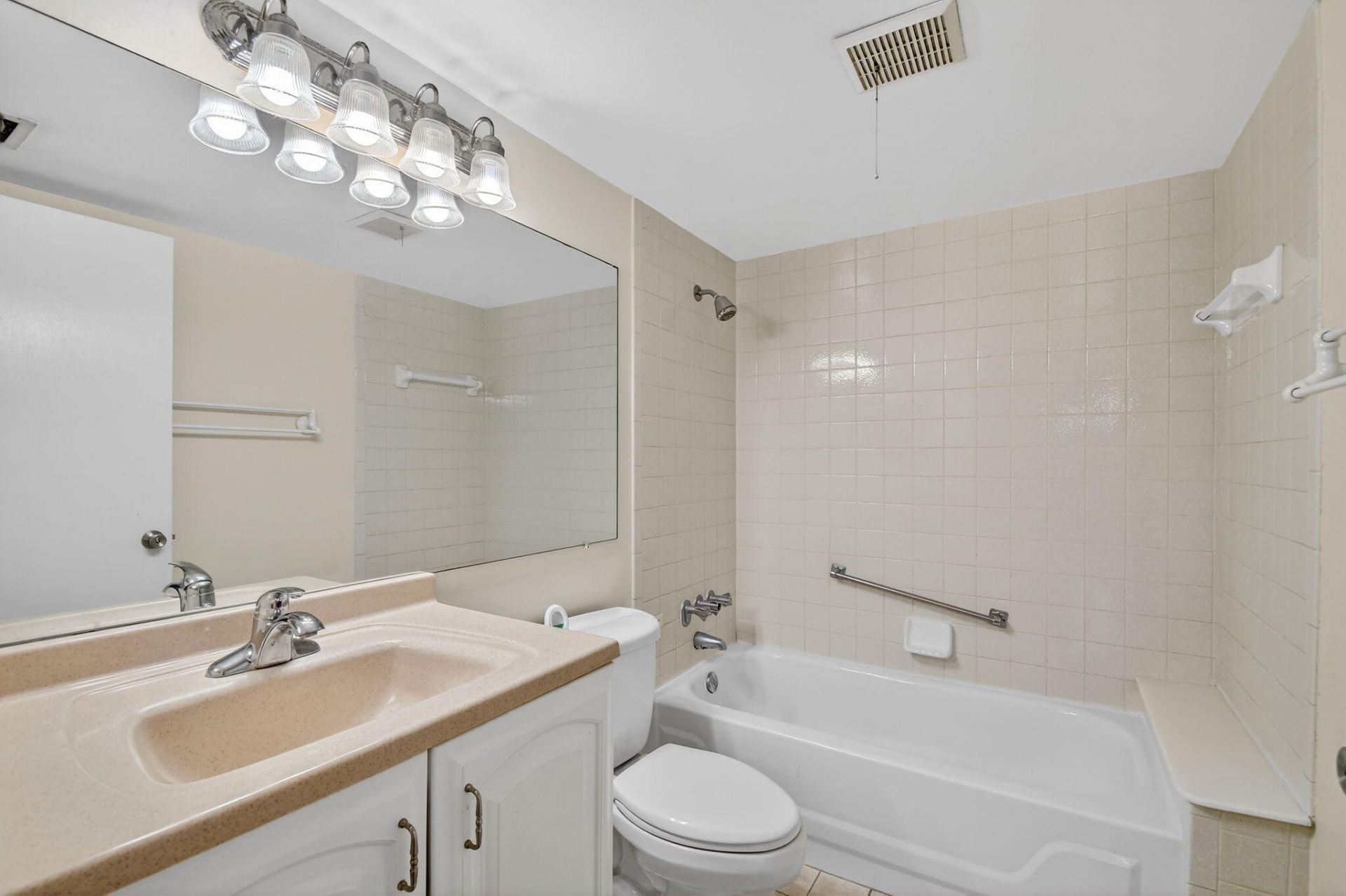 1013 Green Pine Boulevard, Unit G1, West Palm Beach, FL 33409 Photo