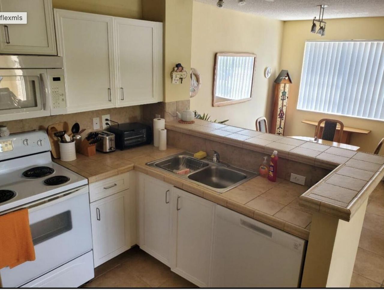 1755 Village Boulevard, Unit 207, West Palm Beach, FL 33409 Photo