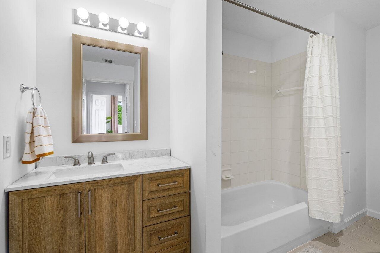 1209 Main Street, Unit 302, Jupiter, FL 33458 Photo