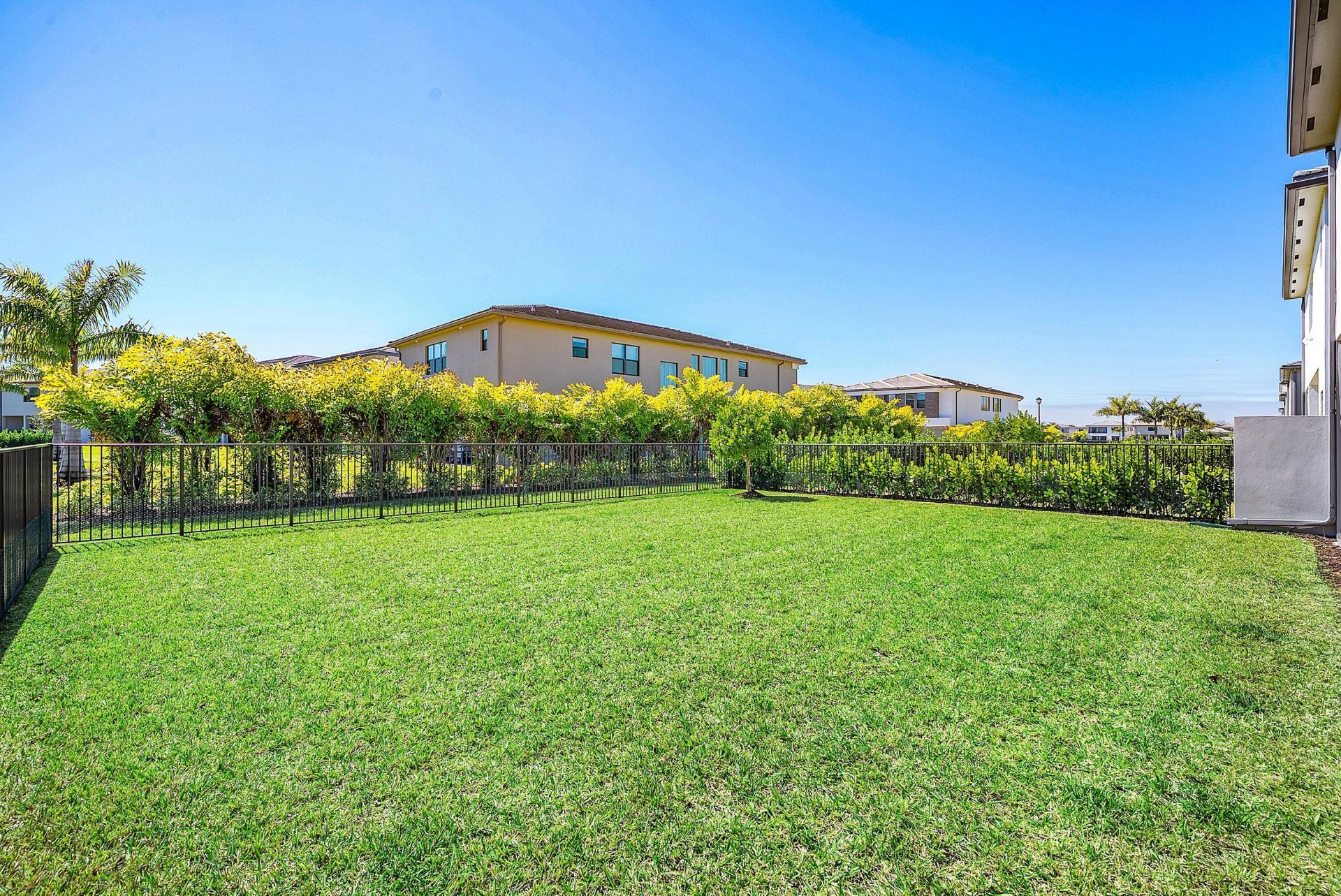 8260 Royal County Down Road, Boca Raton, FL 33434 Photo