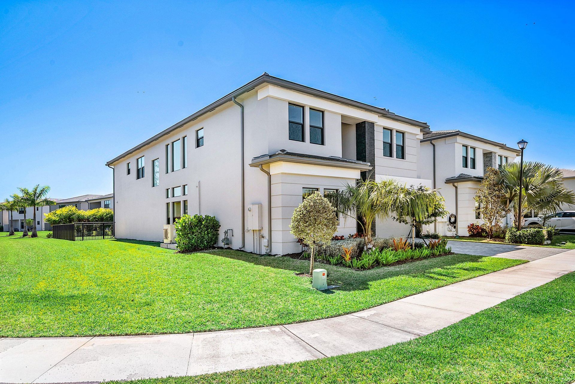 8260 Royal County Down Road, Boca Raton, FL 33434 Photo