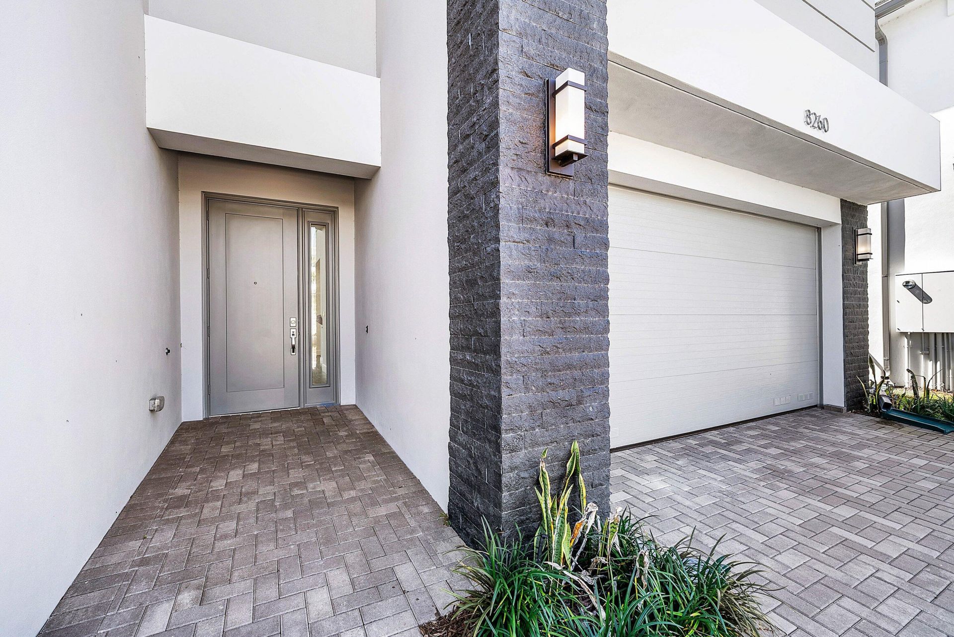 8260 Royal County Down Road, Boca Raton, FL 33434 Photo