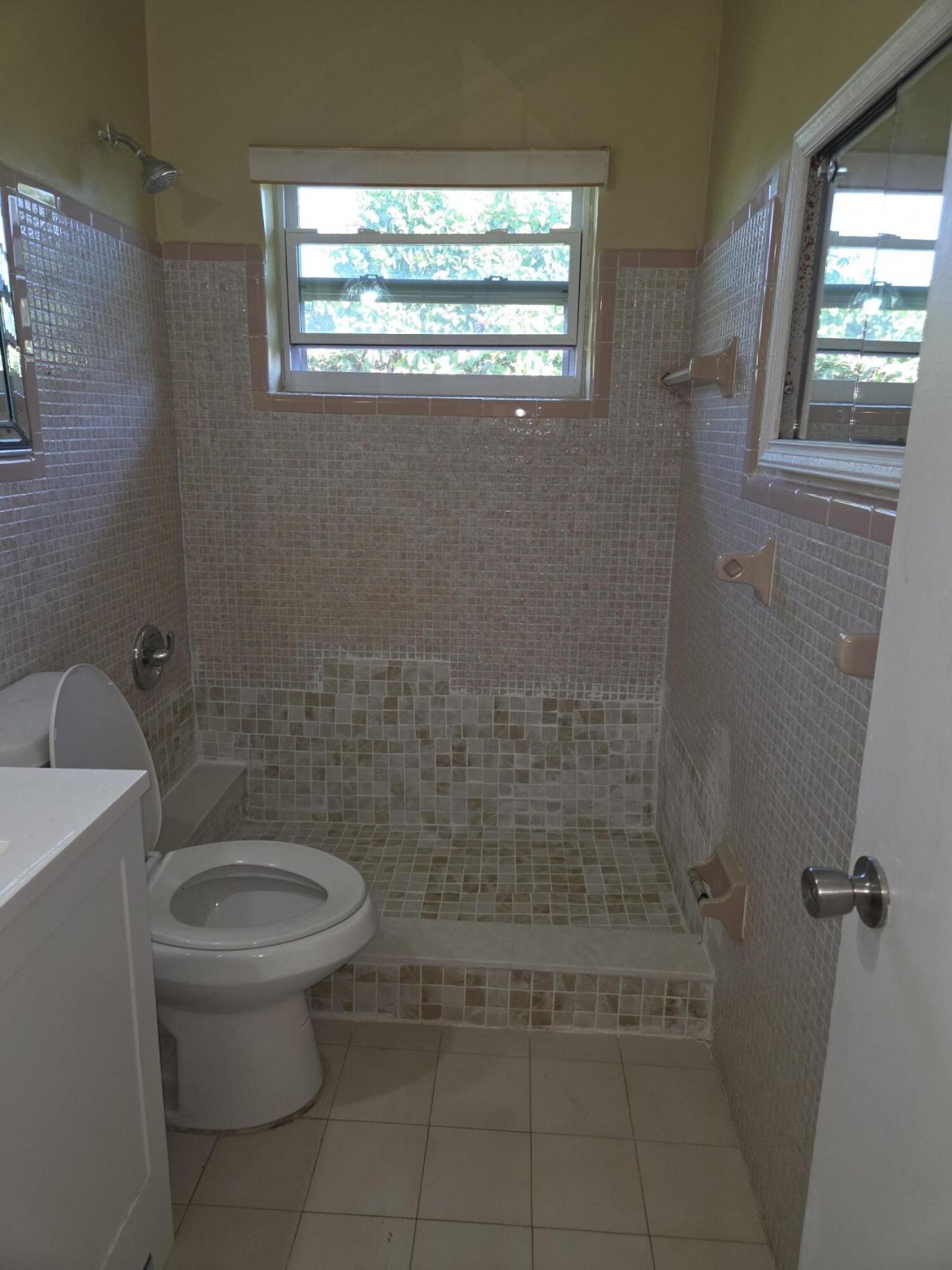 101 NW 188 Street Street, Miami, FL 33169 Photo