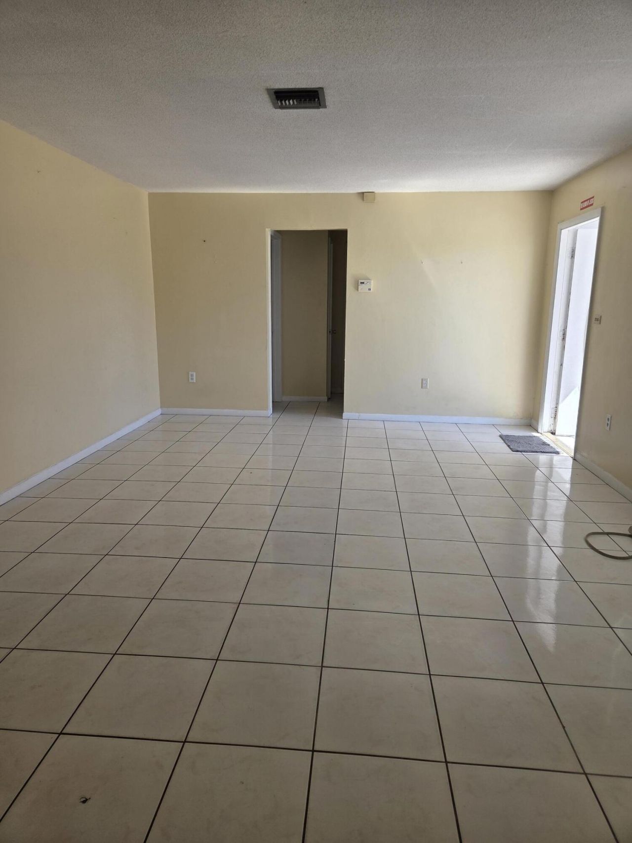 101 NW 188 Street Street, Miami, FL 33169 Photo