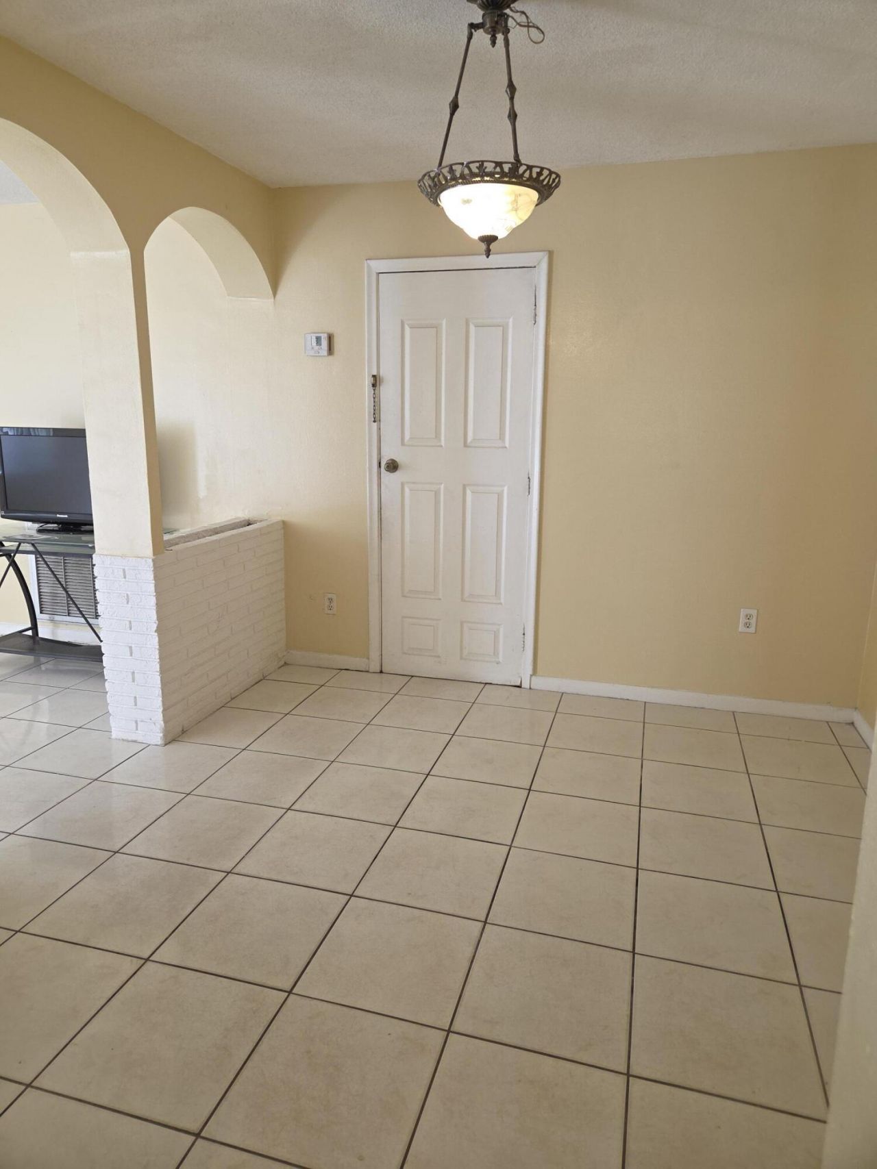 101 NW 188 Street Street, Miami, FL 33169 Photo